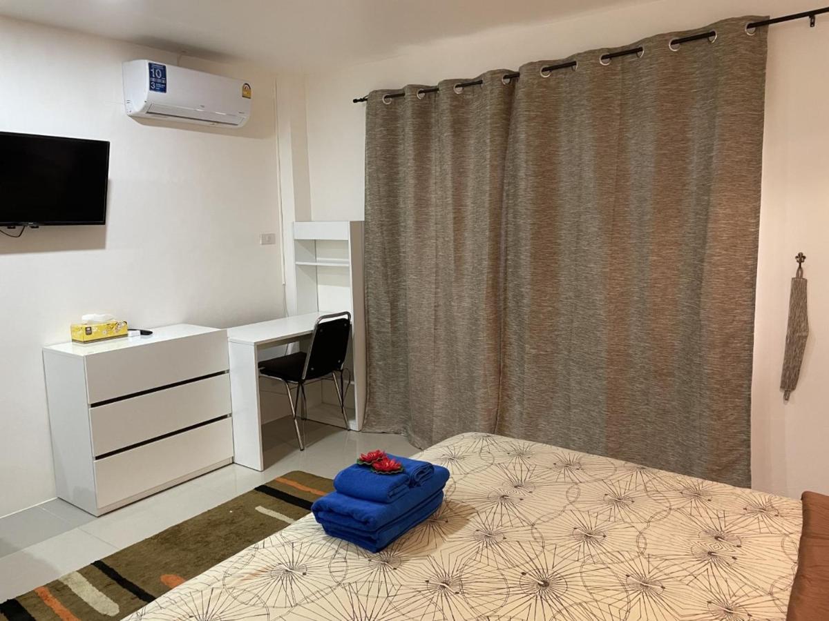 Inn Dulgence Patong Luaran gambar
