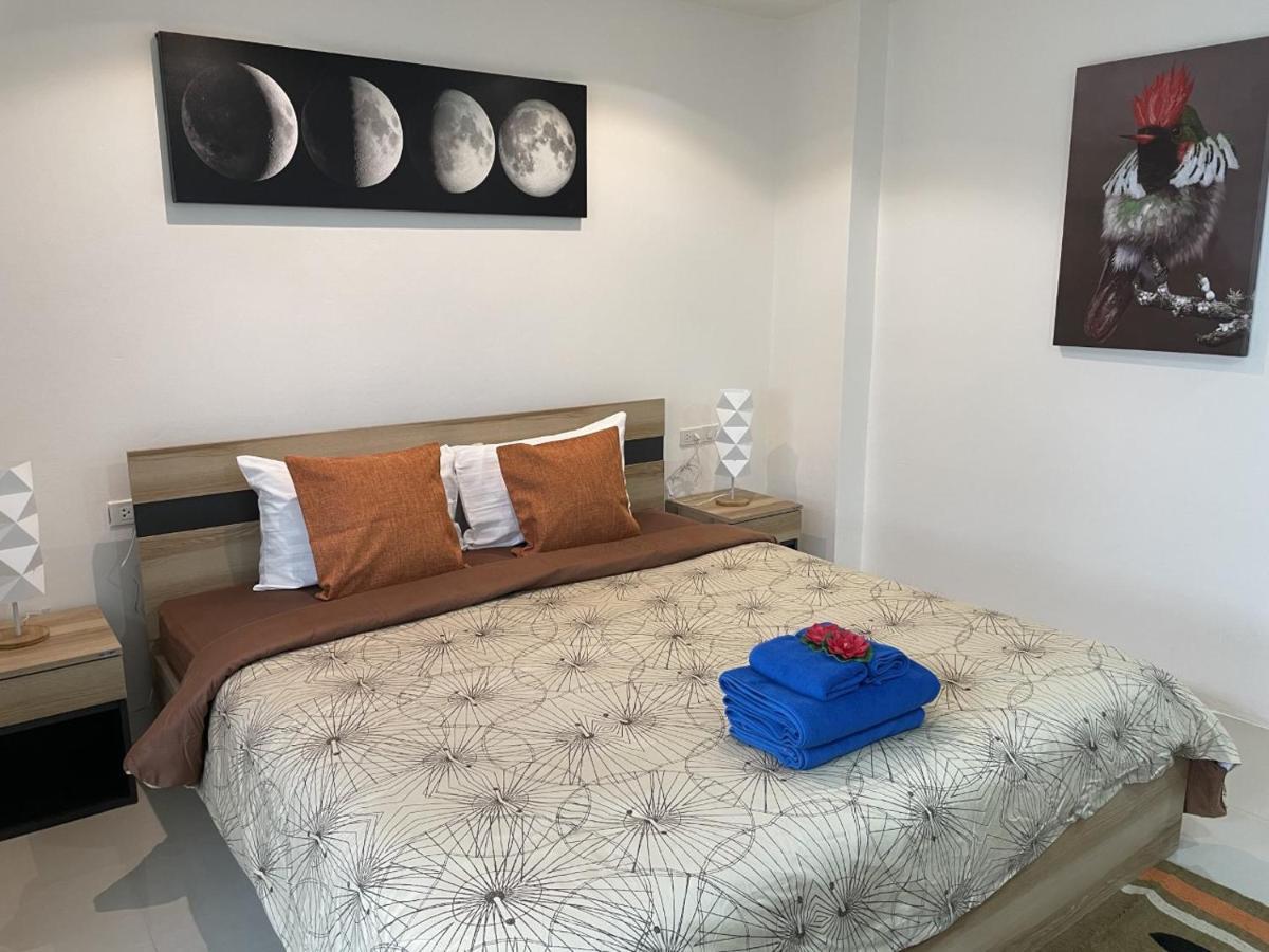 Inn Dulgence Patong Luaran gambar