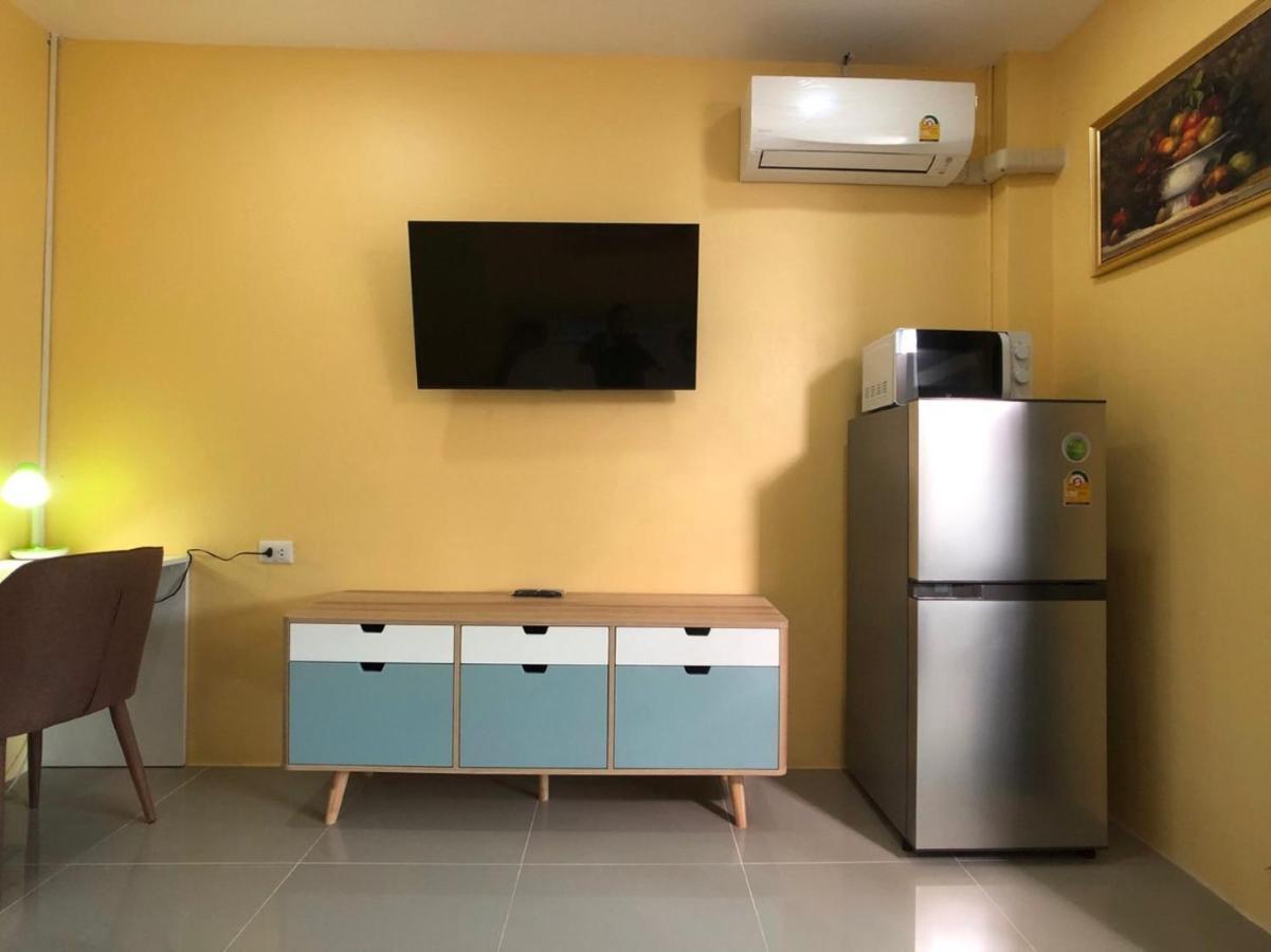 Inn Dulgence Patong Luaran gambar